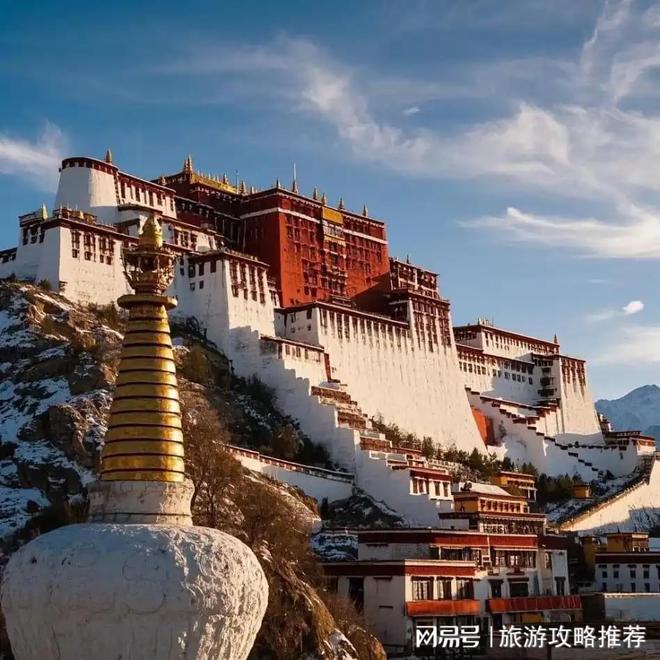 西藏5天4晚自由行导游推荐！游玩指南AG真人游戏地址去西藏5日游抱团费用